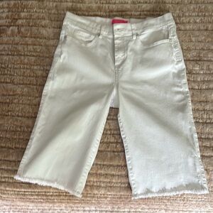 EUC LILLY PULITZER MADDOX HIGH RISE BERMUDA SHORTS